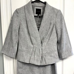 The Limited women’s skirt suit. Jacket is an XS, skirt is size 2.